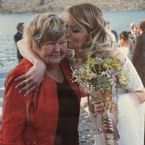 Meet your Posher, Liz